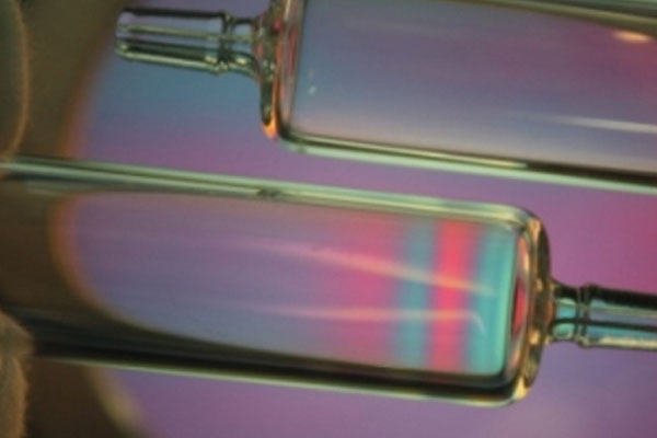 MAX紅外爐能加熱快速且均勻的讓玻璃回火